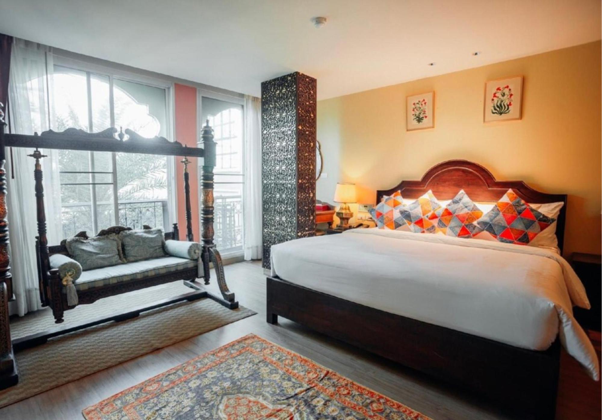 Sheik Istana Hotel Chiangmal 치앙마이 외부 사진