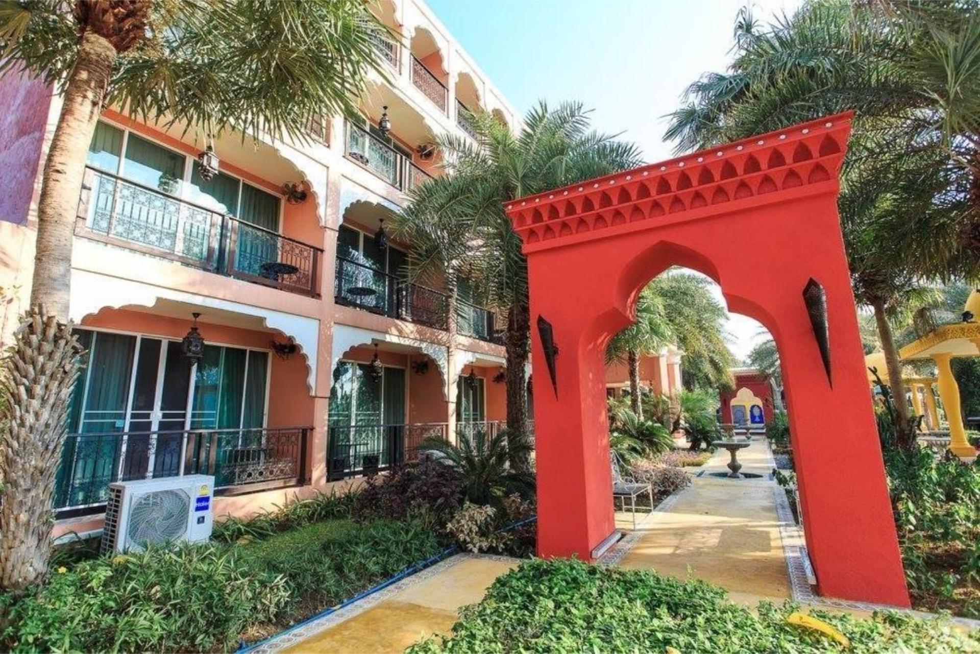 Sheik Istana Hotel Chiangmal 치앙마이 외부 사진