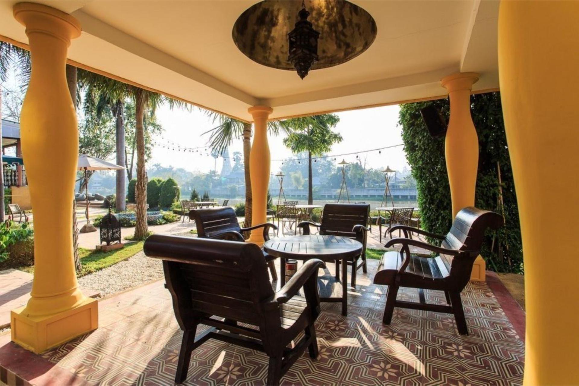 Sheik Istana Hotel Chiangmal 치앙마이 외부 사진