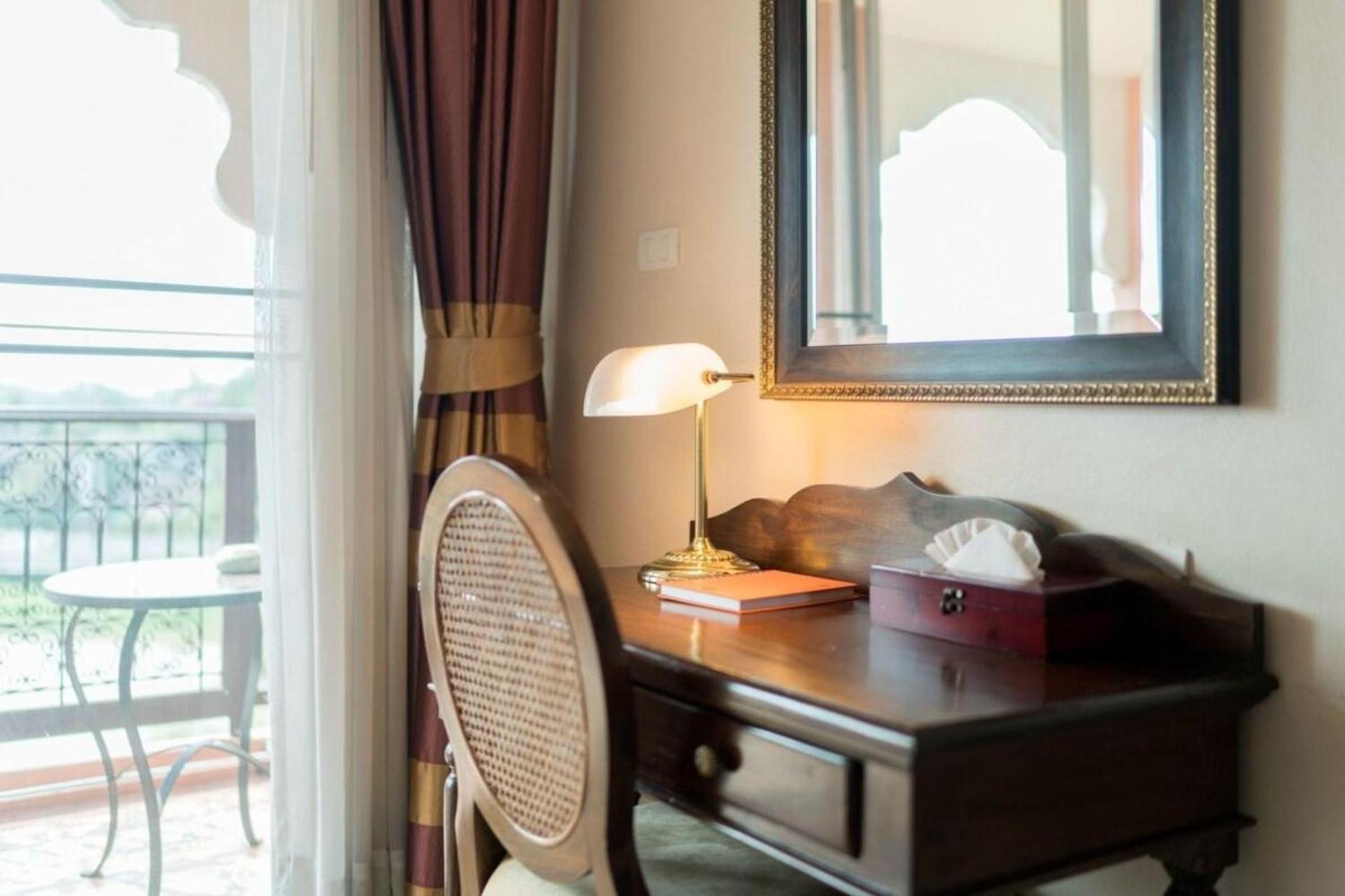 Sheik Istana Hotel Chiangmal 치앙마이 외부 사진