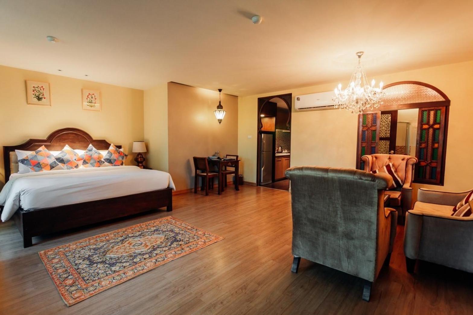 Sheik Istana Hotel Chiangmal 치앙마이 외부 사진