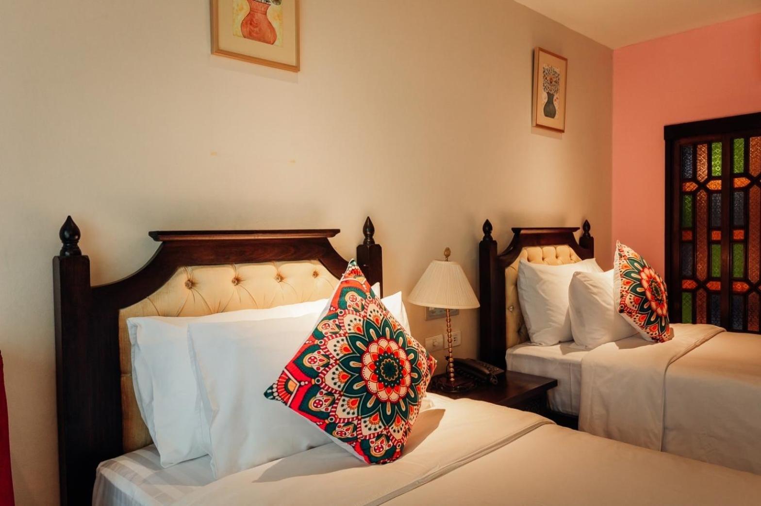 Sheik Istana Hotel Chiangmal 치앙마이 외부 사진