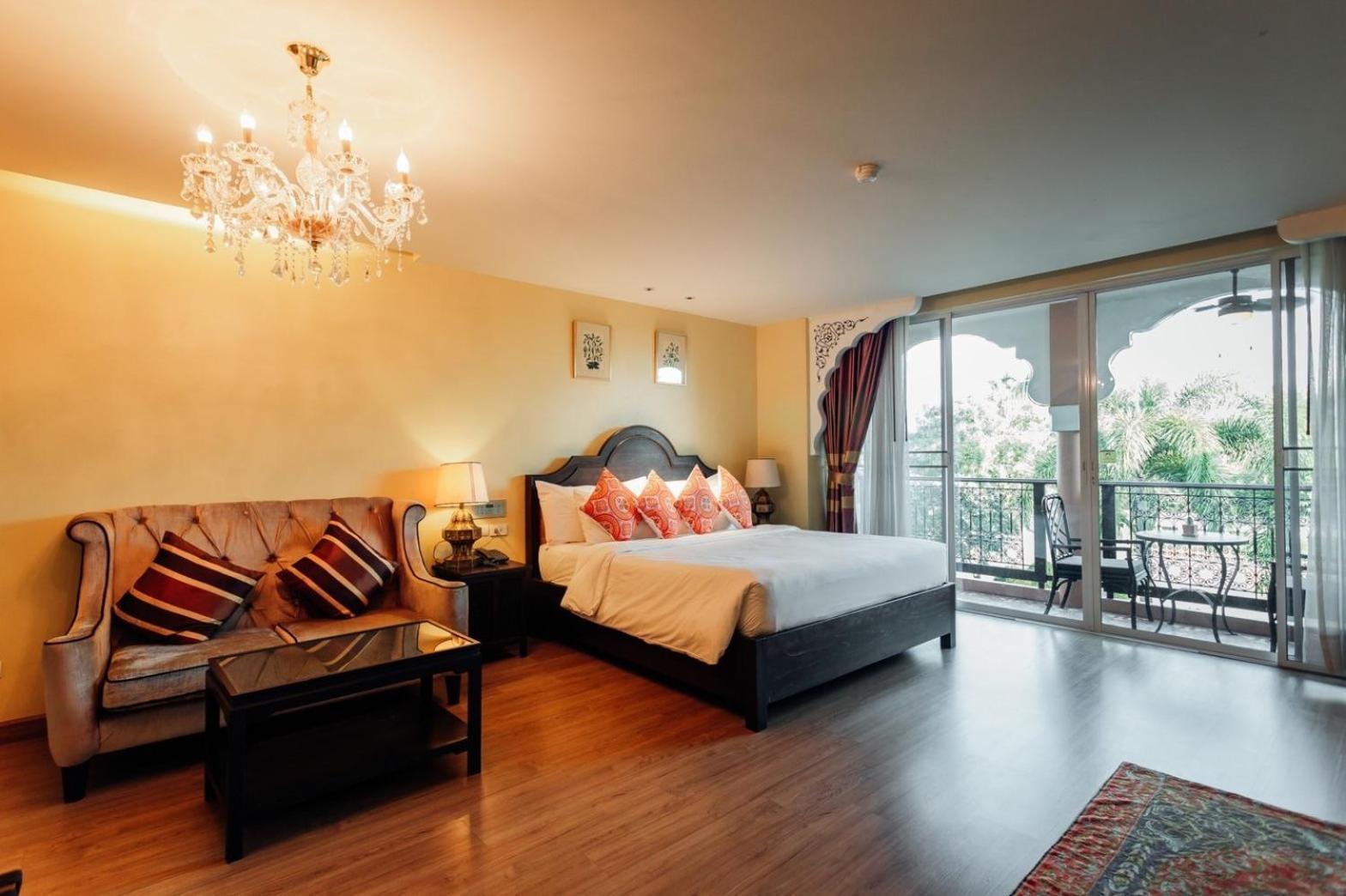 Sheik Istana Hotel Chiangmal 치앙마이 외부 사진