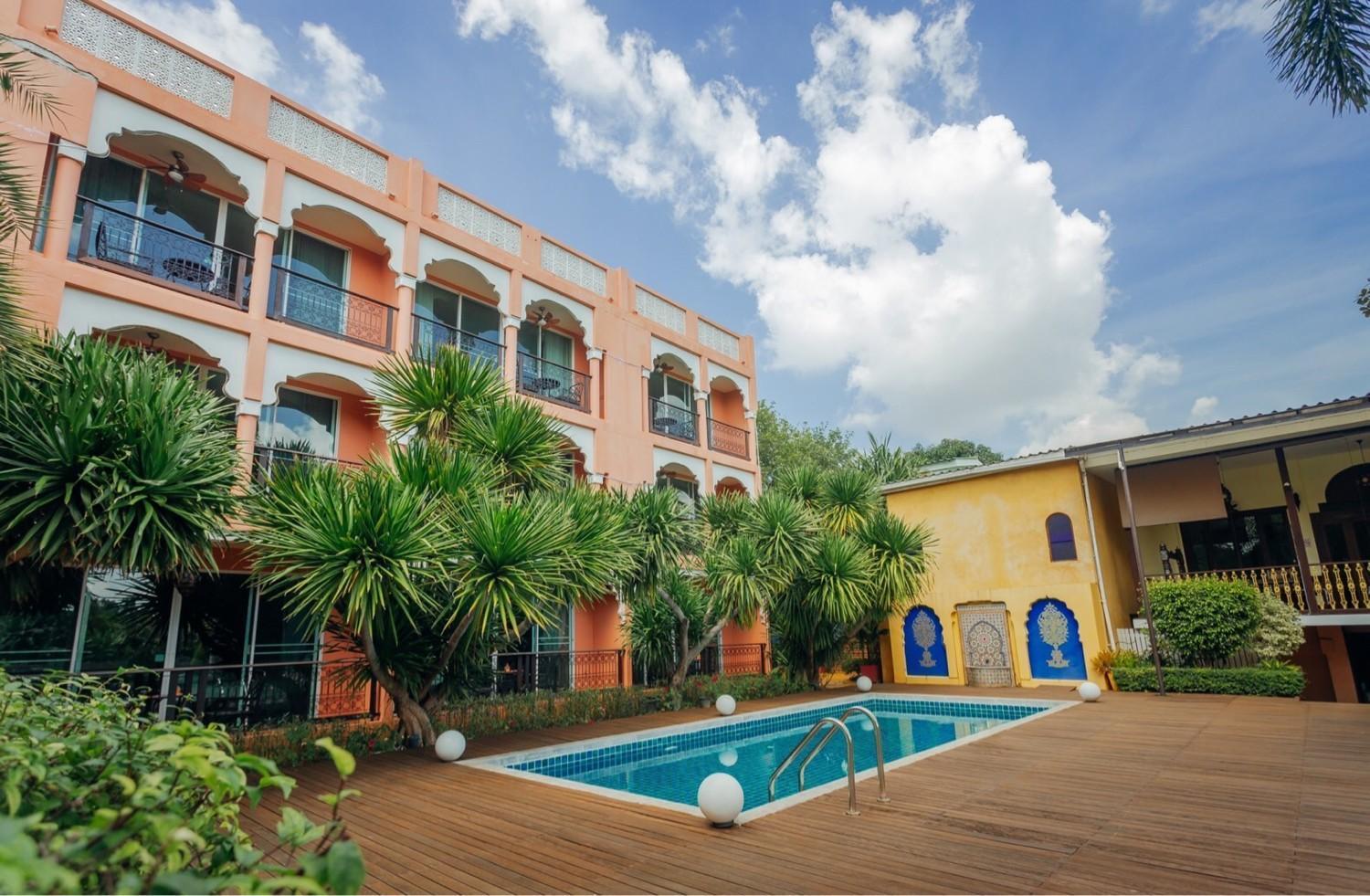 Sheik Istana Hotel Chiangmal 치앙마이 외부 사진
