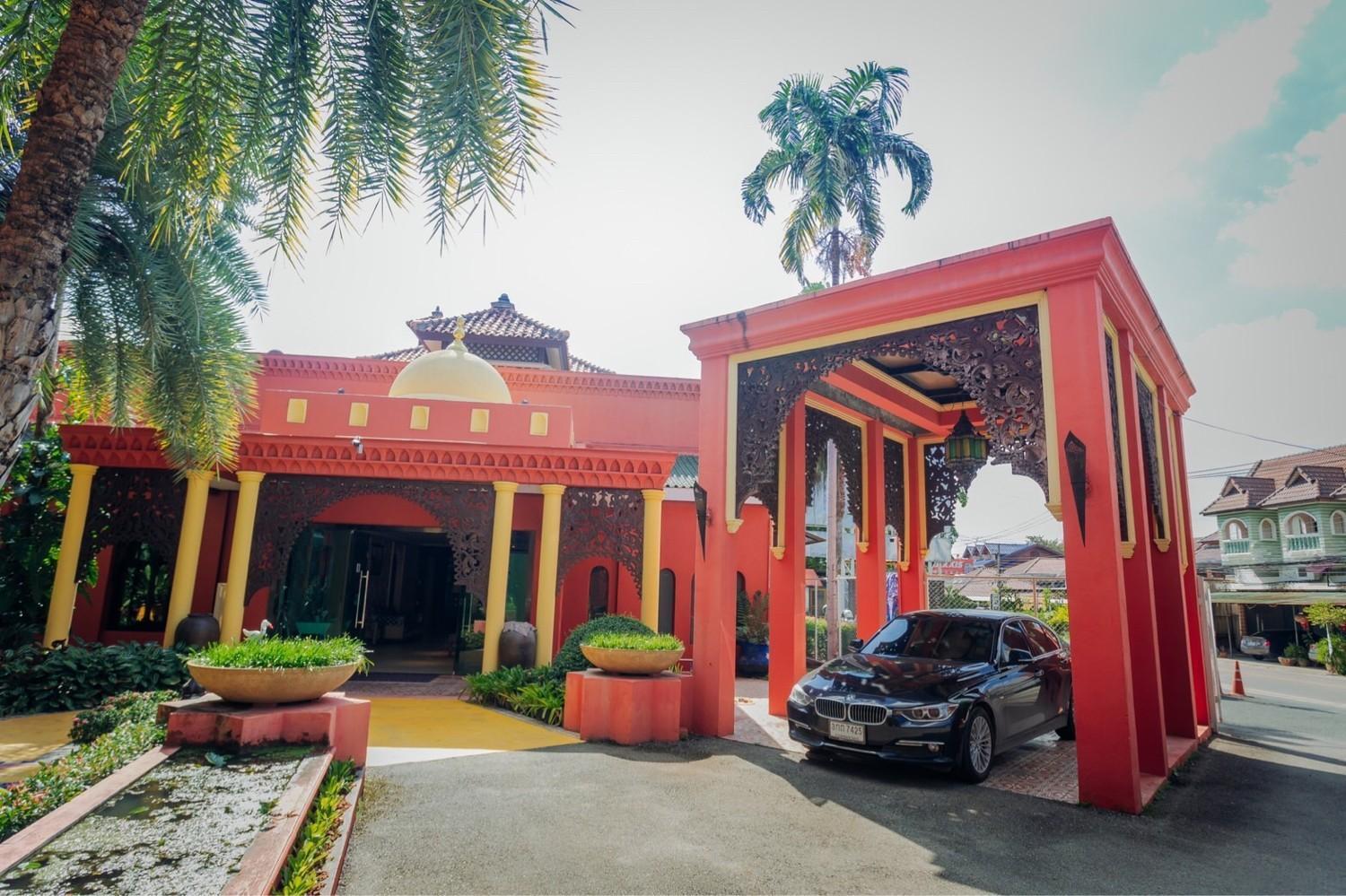 Sheik Istana Hotel Chiangmal 치앙마이 외부 사진